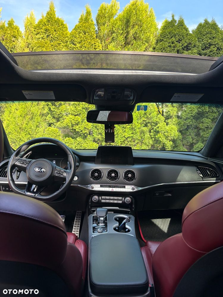 Kia Stinger 3.3 T-GDI AWD GT - 17