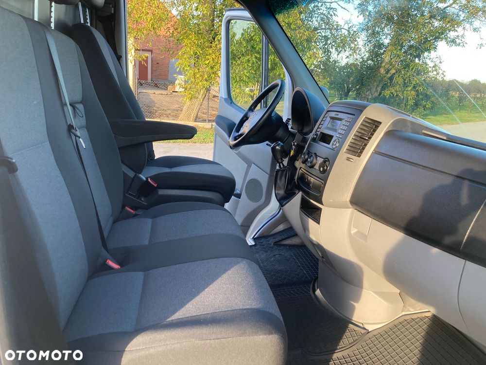 Volkswagen Crafter - 9