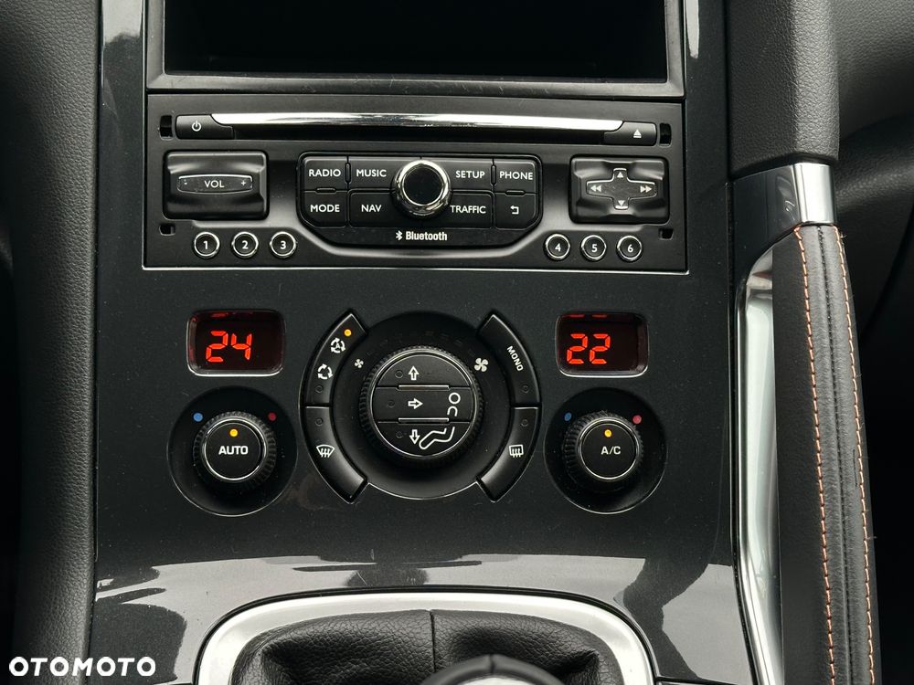 Peugeot 3008 - 17