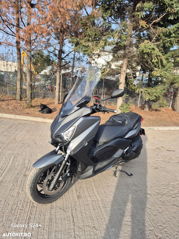 Yamaha X-Max 400 - 1
