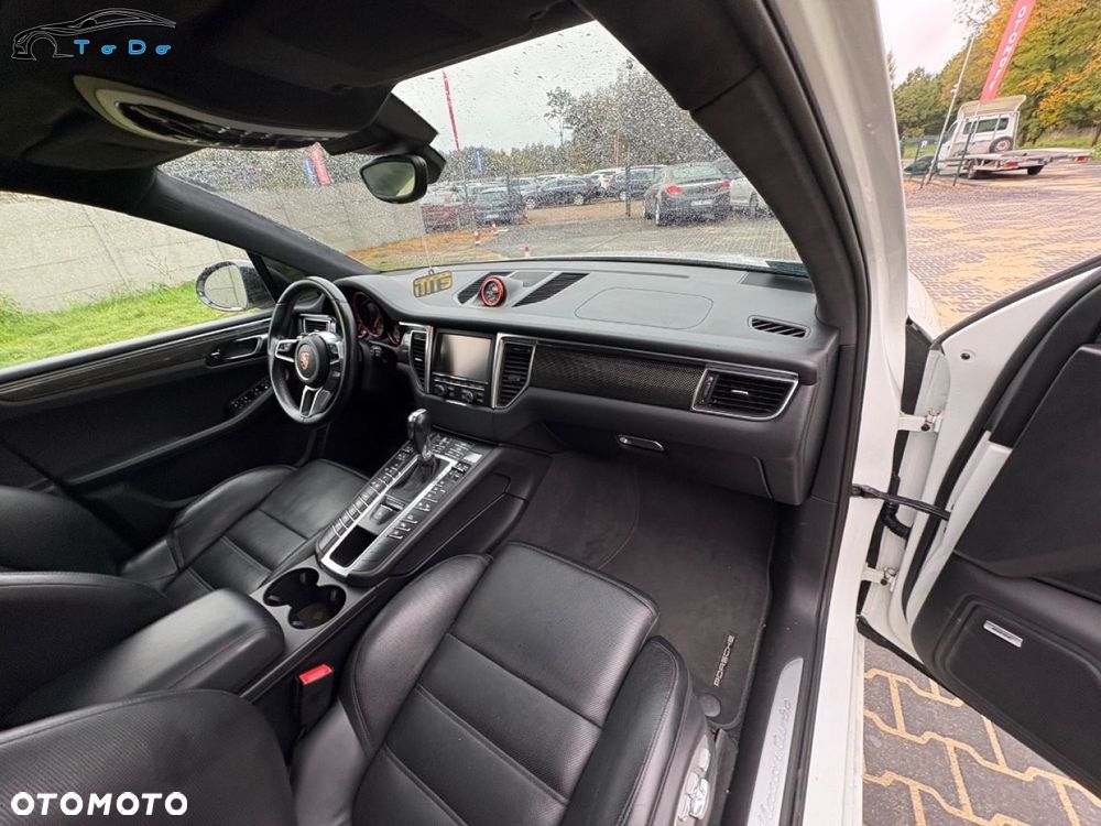 Porsche Macan 2015