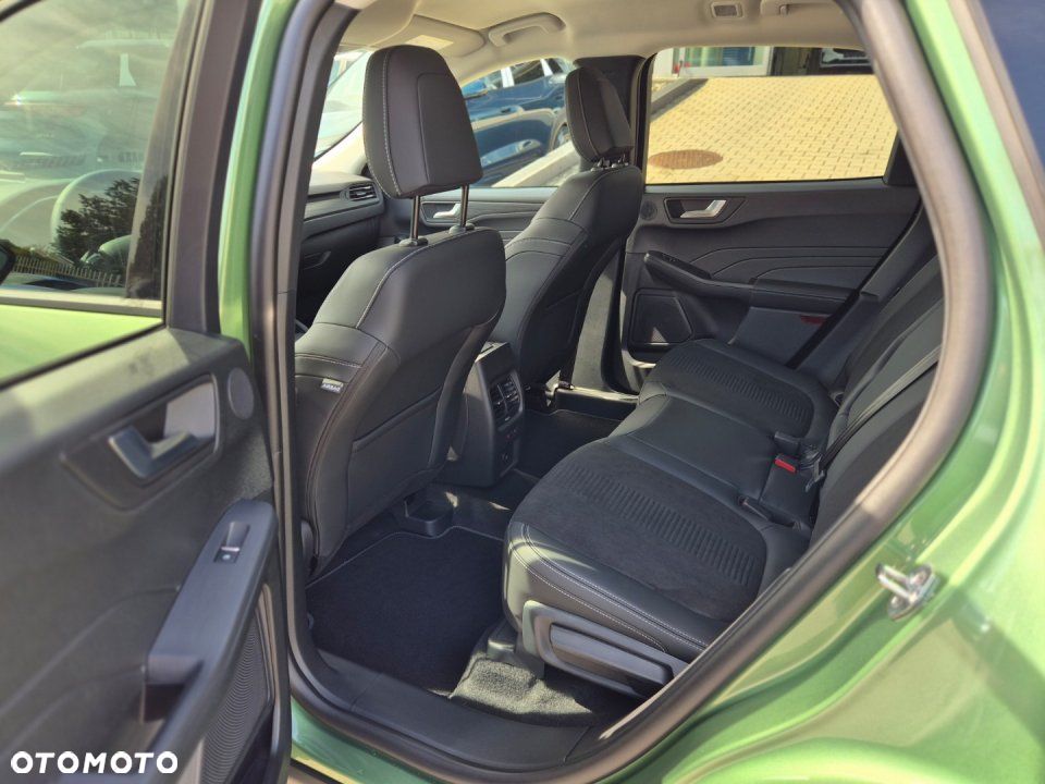 Ford Kuga - 13