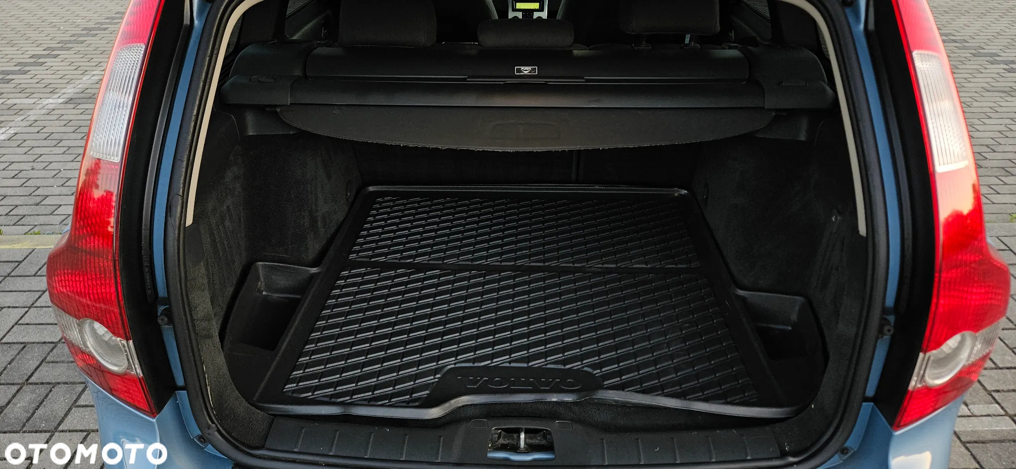 Volvo V50 2.0D Momentum - 13