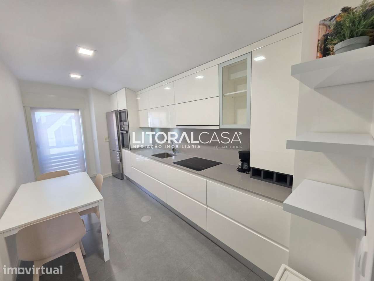 Excelente Apartamento T2 - Costa Nova - Grande imagem: 4/33