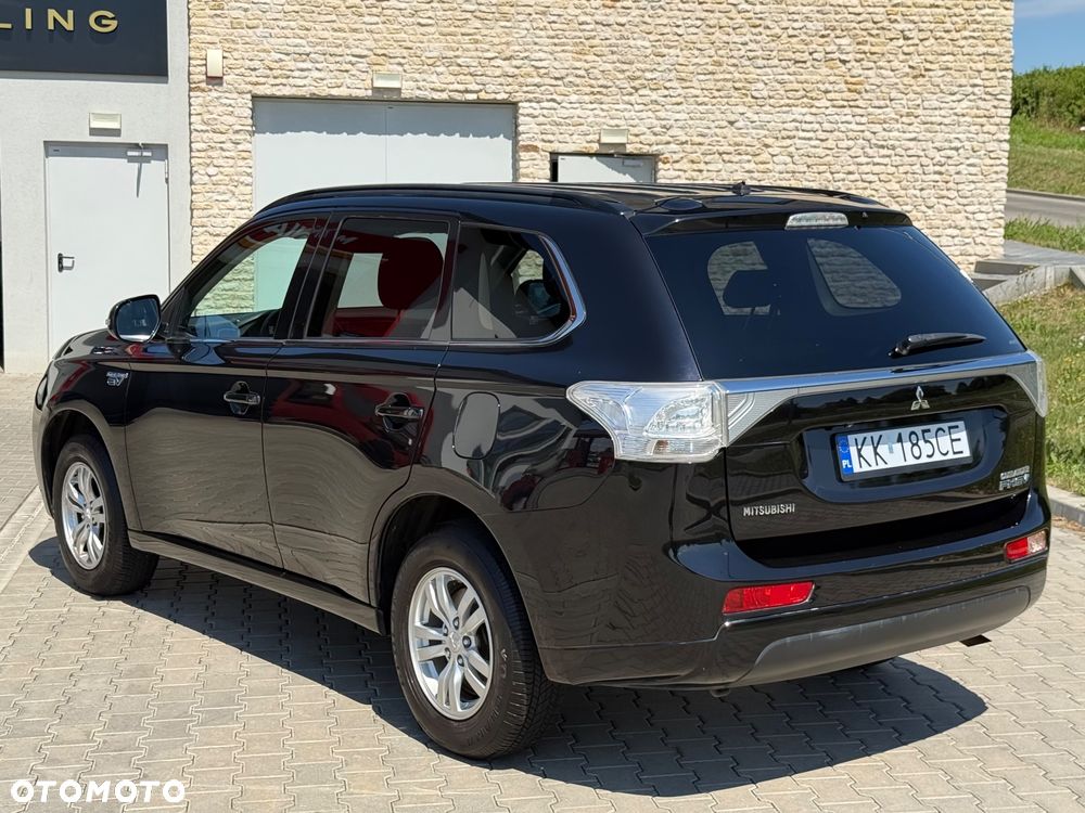 Mitsubishi Outlander 2.0 4WD Plus - 6