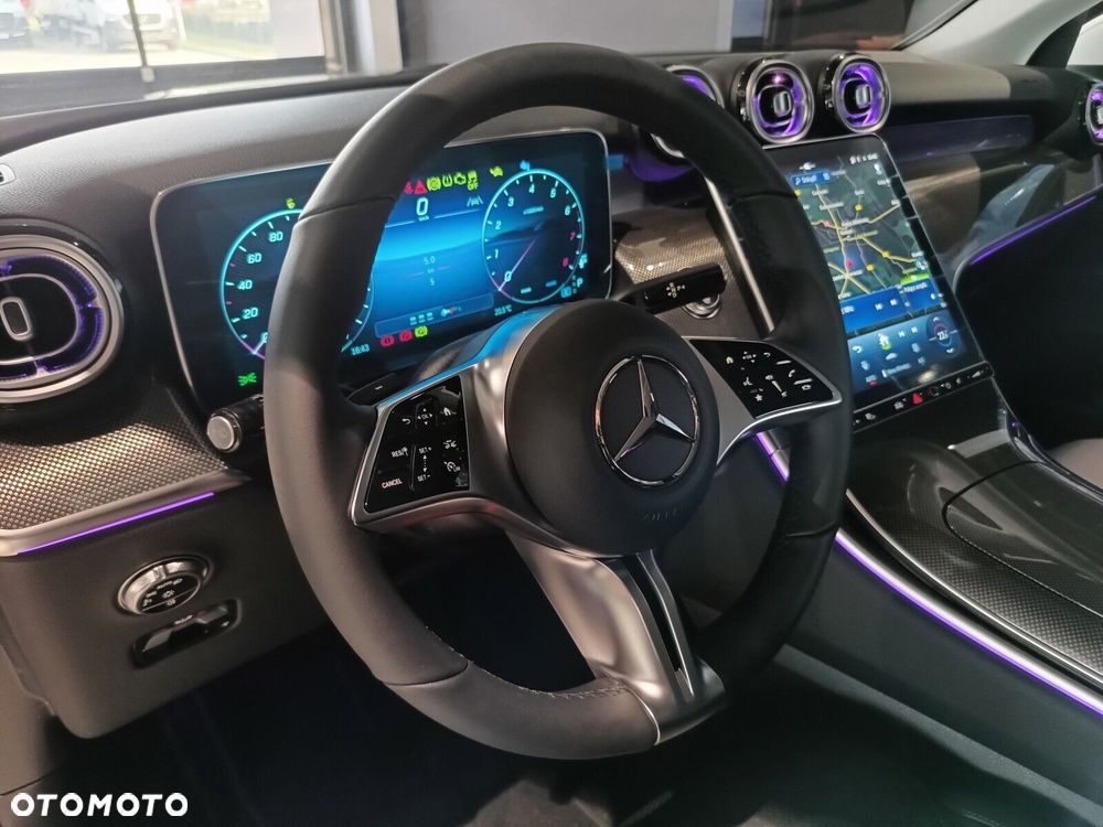 Mercedes-Benz GLC - 14