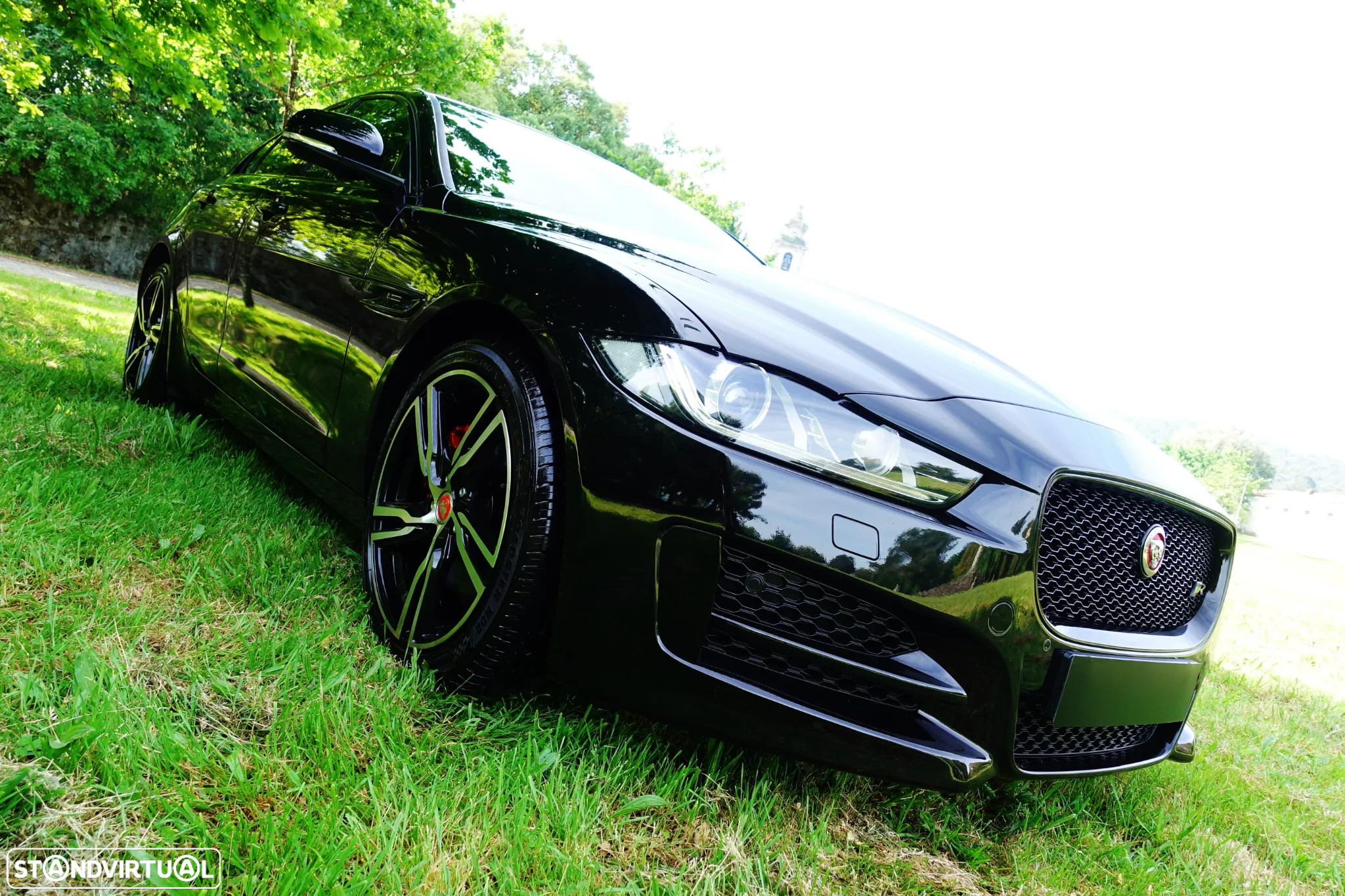 Jaguar XE 2.0 D R-Sport Aut. - 20