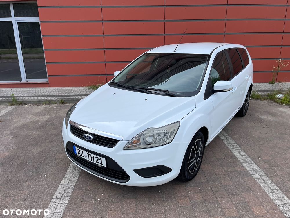 Ford Focus 1.6 16V Style - 8