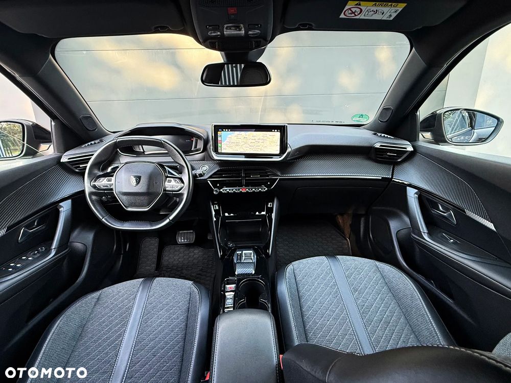 Peugeot 2008 BlueHDi 130 GT S&S EAT8 - 12