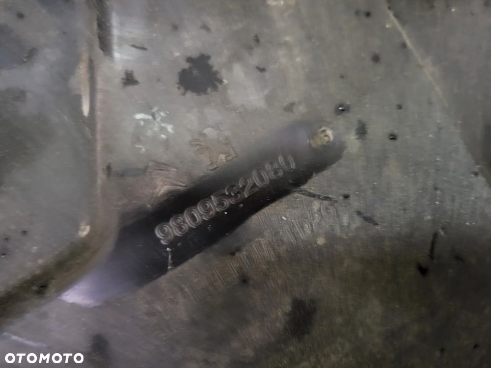 Płyta osłona podwozia tył Peugeot 3008 II - 4