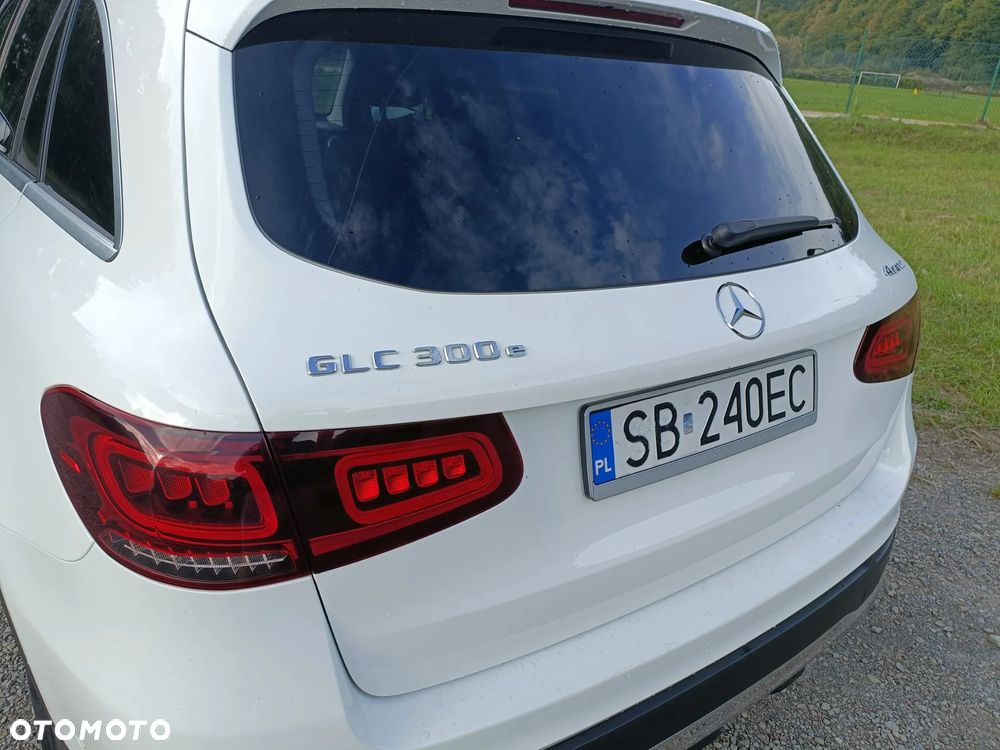 Mercedes-Benz GLC - 22