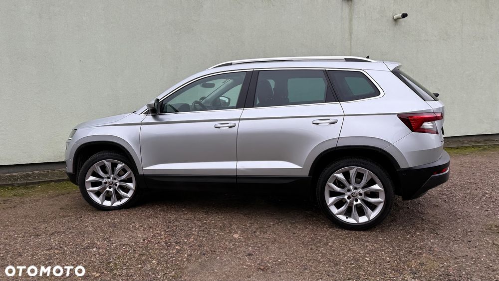 Skoda Karoq 2.0 TDI SCR 4x4 DSG Sportline - 10