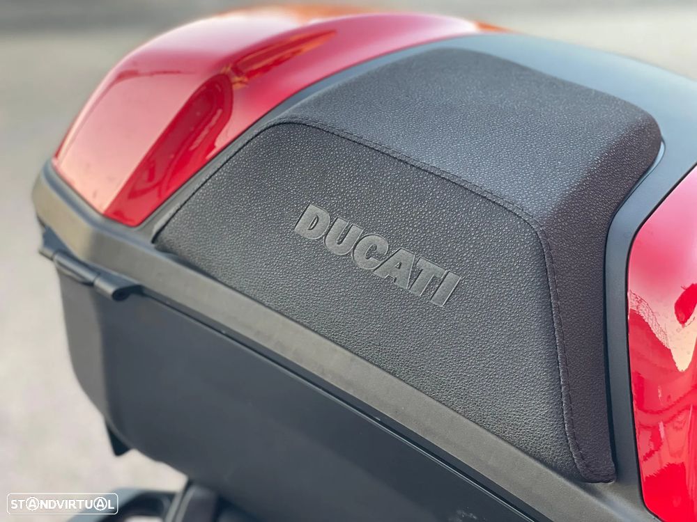 Ducati Multistrada V2 S - 9