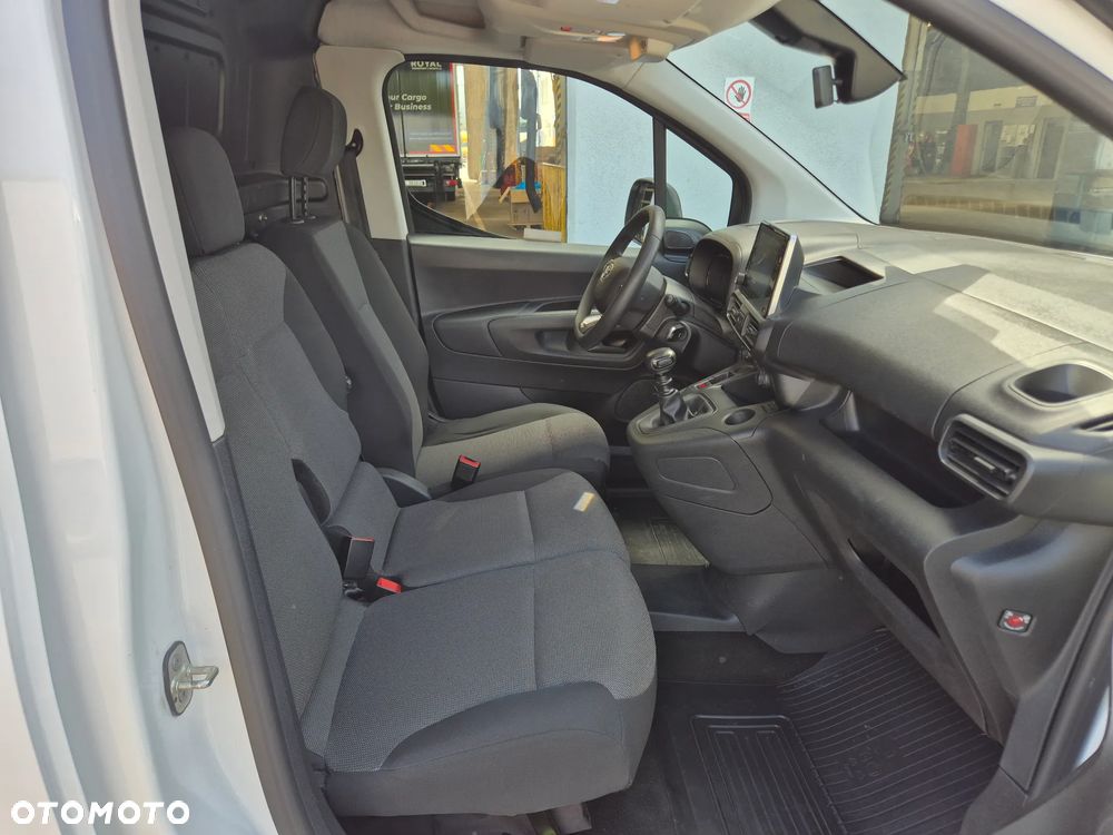 Toyota PROACE CITY L1H1 - 17