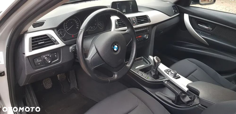 BMW Seria 3 316d Advantage - 10