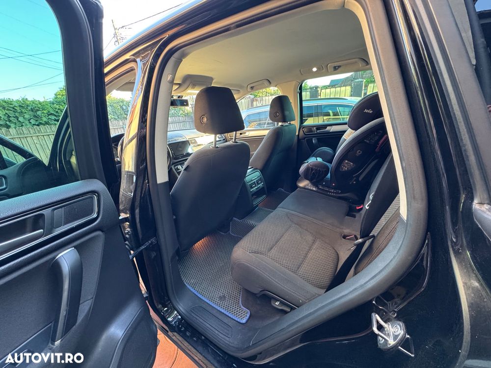 Volkswagen Touareg - 10