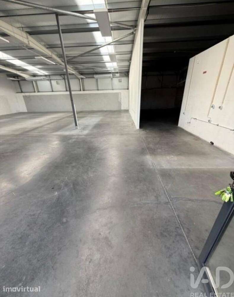 Espaço Comercial em Vila Franca das Naves e Feital de 552,00 m2 - Grande imagem: 4/12