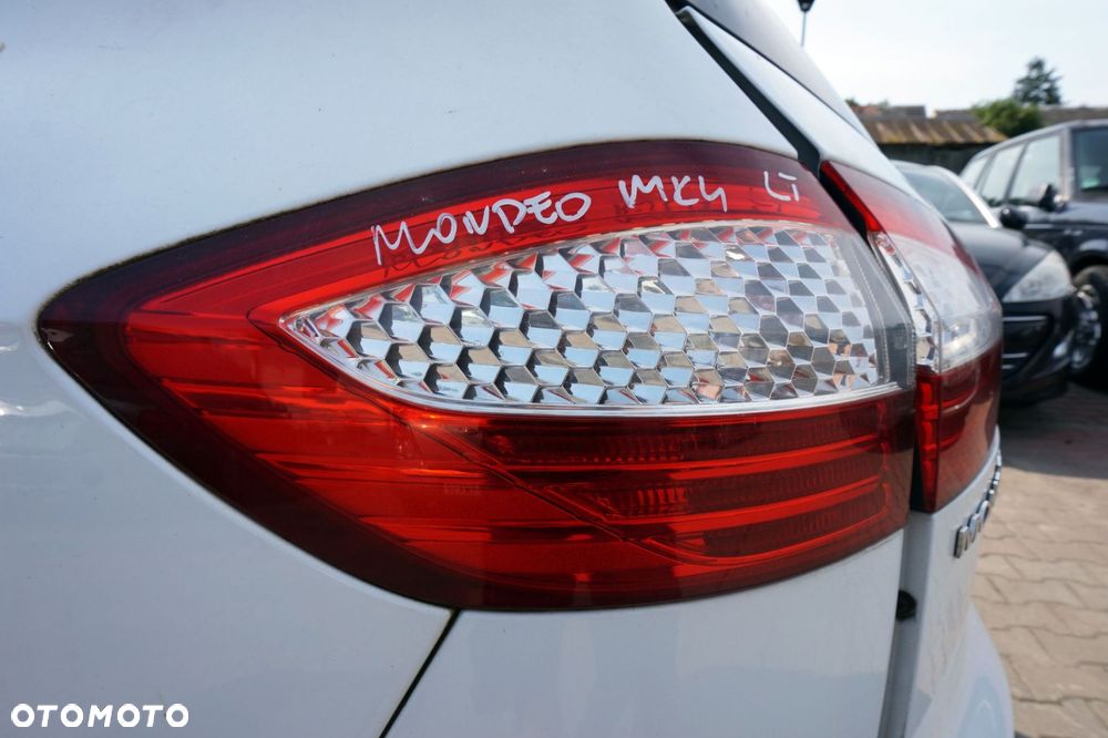 LAMPA TYLNA LEWA MONDEO IV MK4 KOMBI  FORD 2007-2010 - 3
