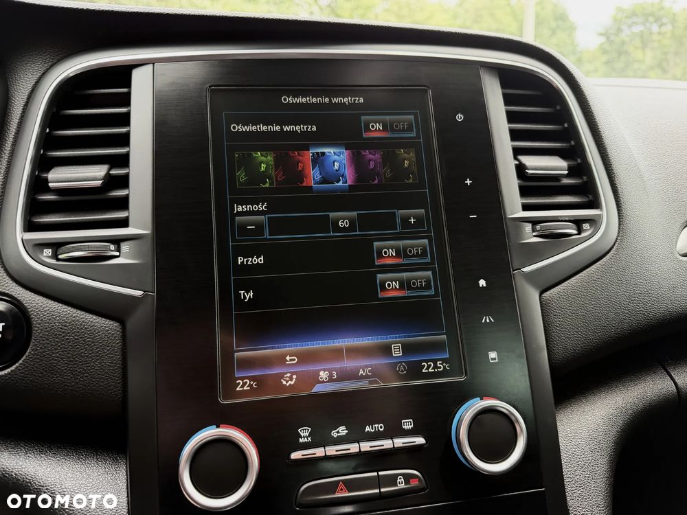 Renault Megane ENERGY TCe 130 Start & Stop LIMITED - 28