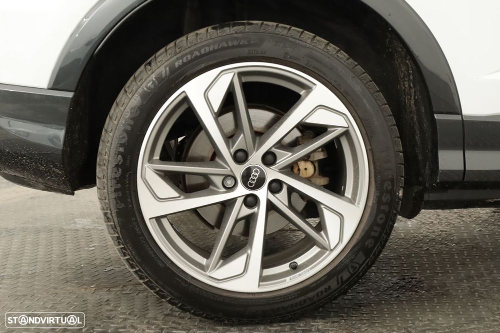 Audi Q3 Sportback 45 TFSIe S line S tronic - 5