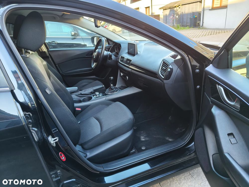 Mazda 3 - 25