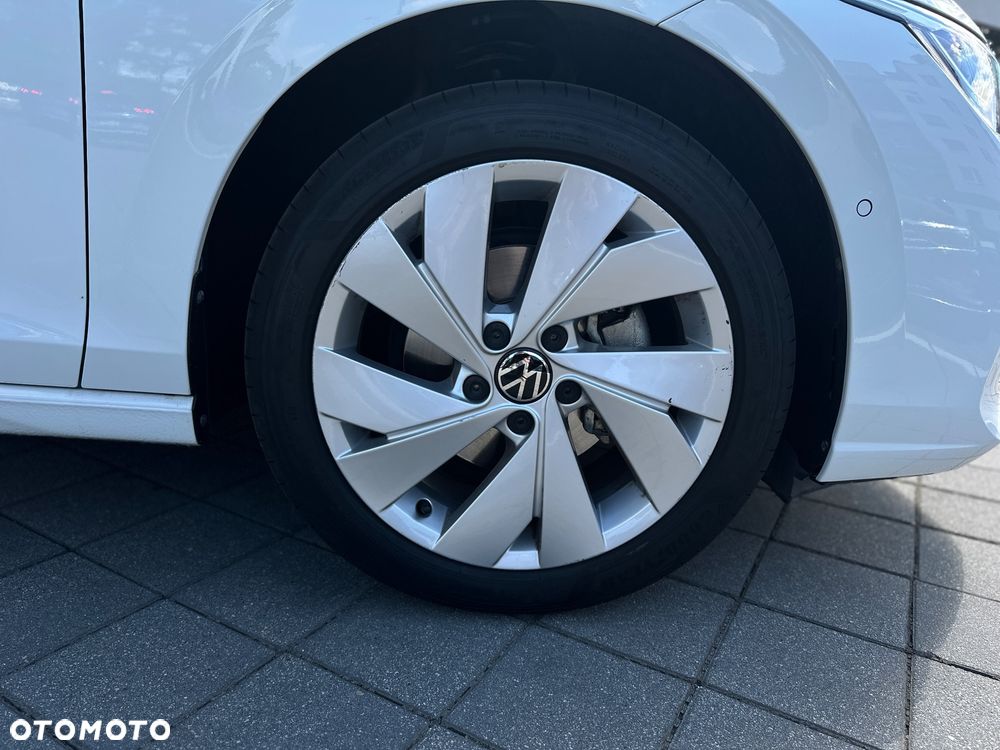 Volkswagen Golf 1.5 eTSI mHEV Life Plus DSG - 15