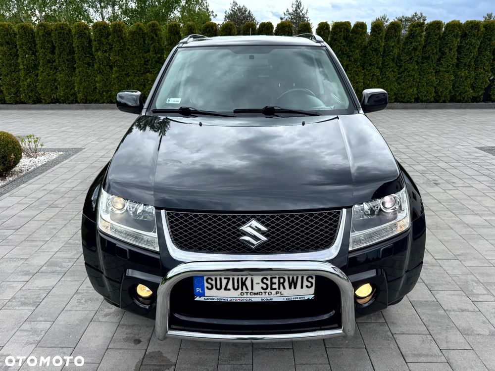 Suzuki Grand Vitara 2.0 De luxe - 2