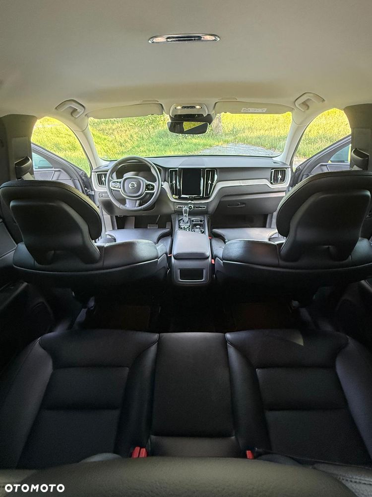 Volvo XC 60 D4 Inscription - 17