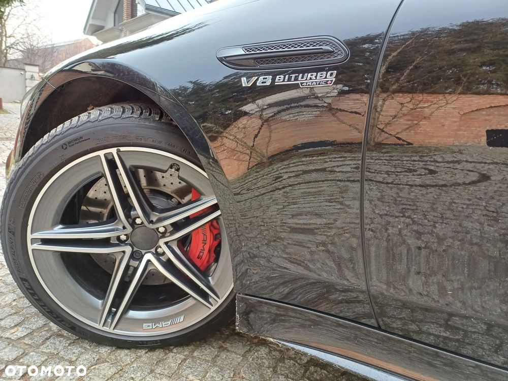 Mercedes-Benz AMG GT 63 S 4Matic+ Speedshift MCT 9G - 13