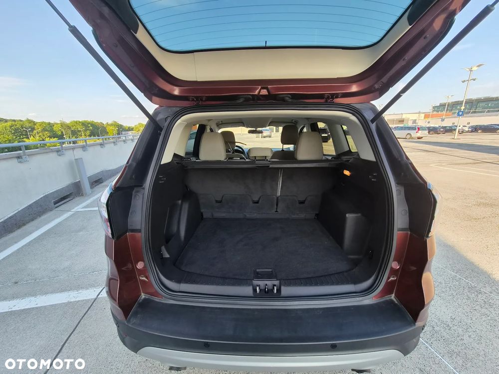 Ford Kuga - 6