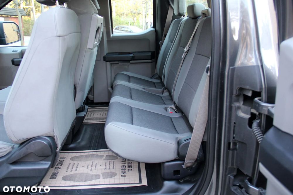 Ford F150 - 12