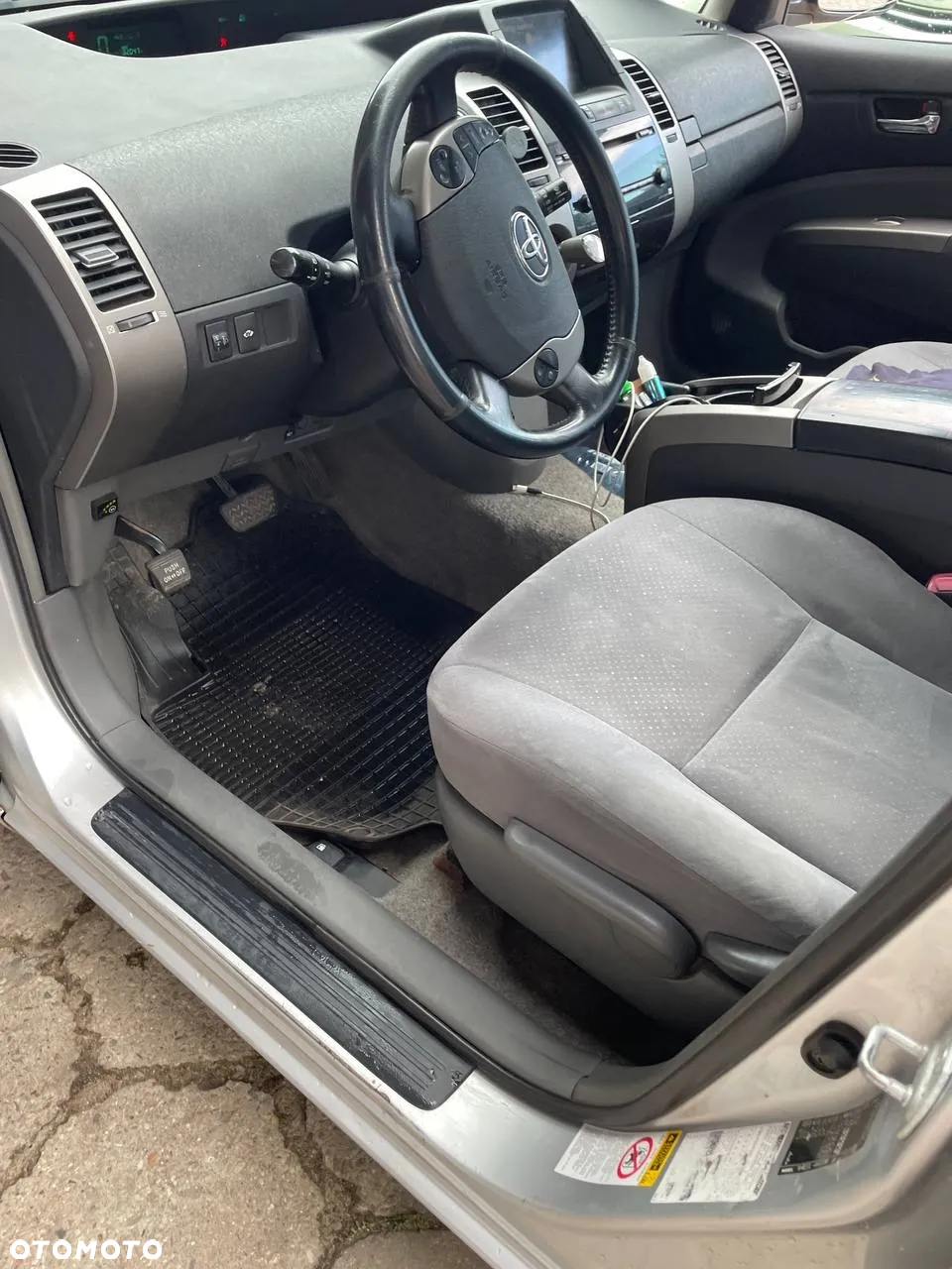 Toyota Prius 1.5 VVT-i Sol - 7