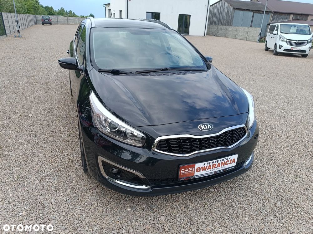 Kia Ceed 1.6 CRDi S - 10