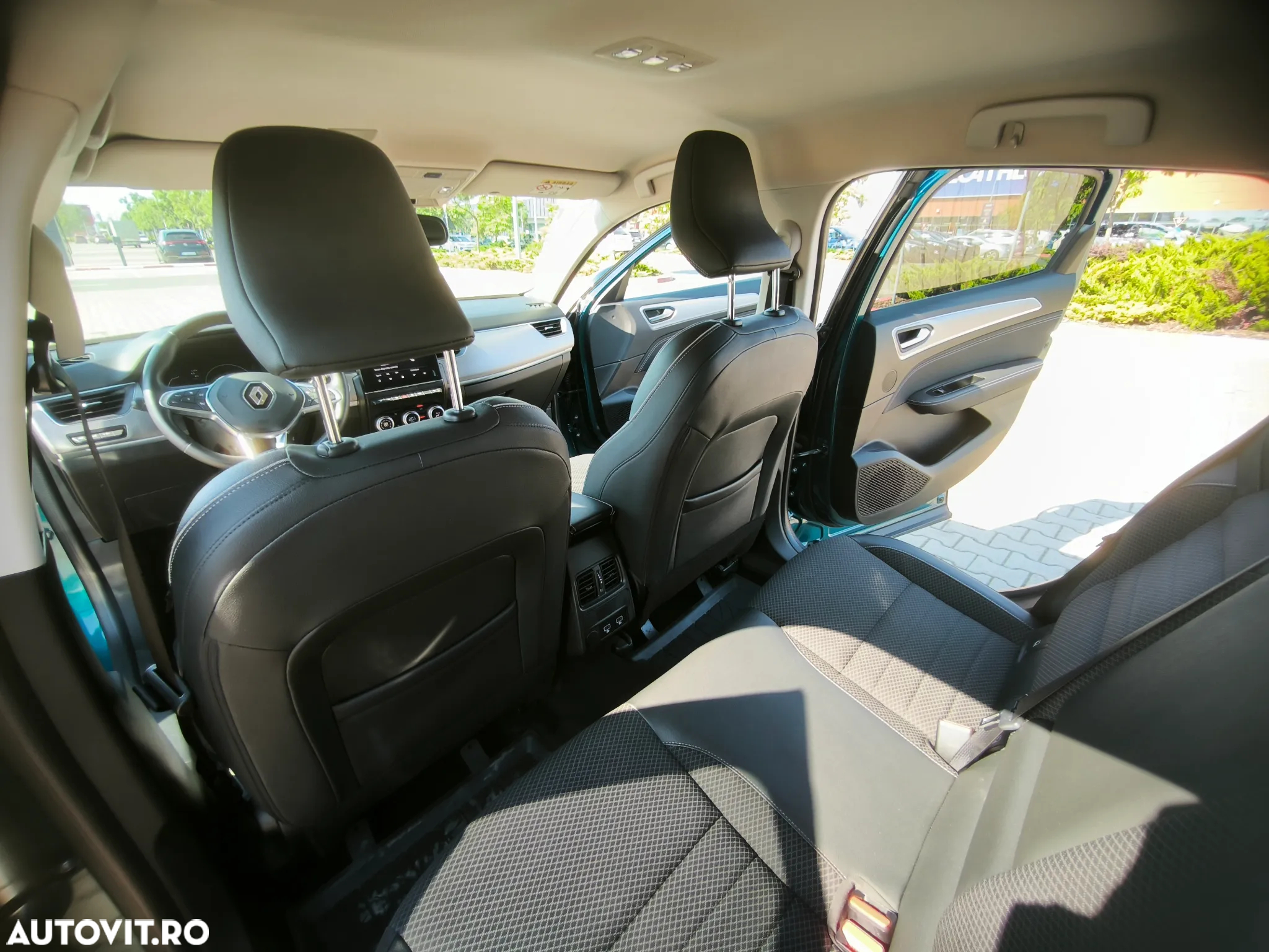 Renault Arkana E-TECH Hybrid Intens - 18