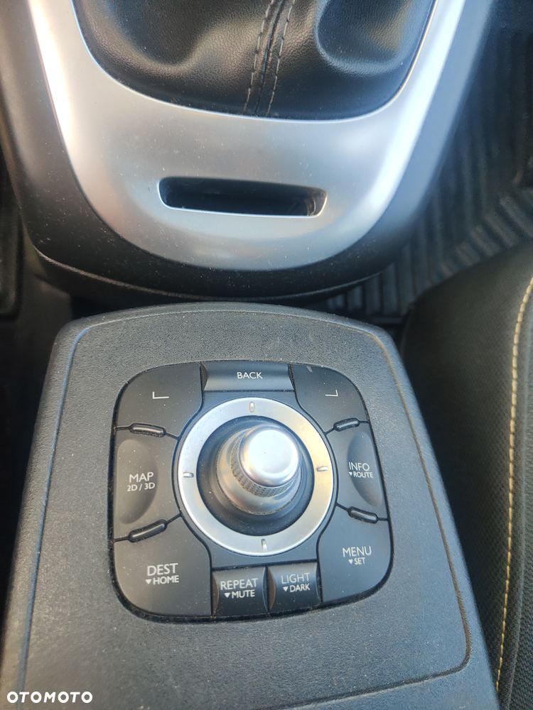 Renault Scenic 1.4 16V TCE Privilege - 19