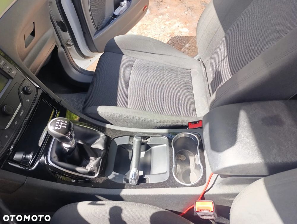 Ford S-Max 2.0 TDCi DPF Trend - 13