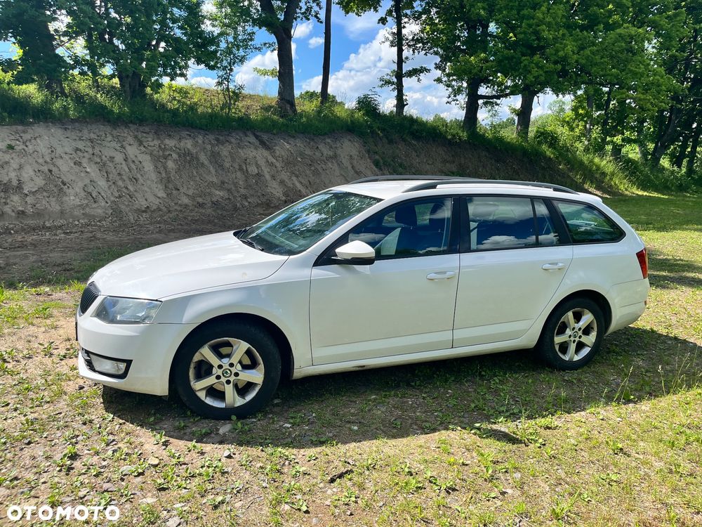 Skoda Octavia 2.0 TDI Joy DSG - 4