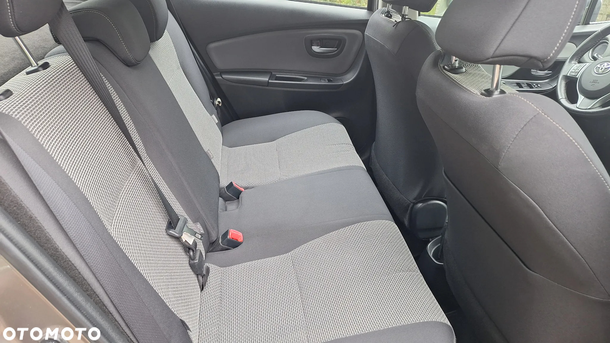 Toyota Yaris Hybrid 1.5 VVT-i Style - 16
