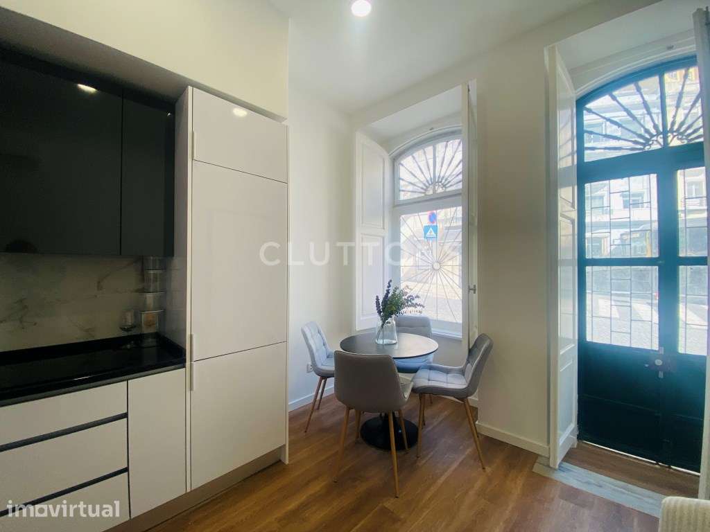 Apartamento T2 totalmente remodelado e mobilado, Investimento - São... - Grande imagem: 2/21