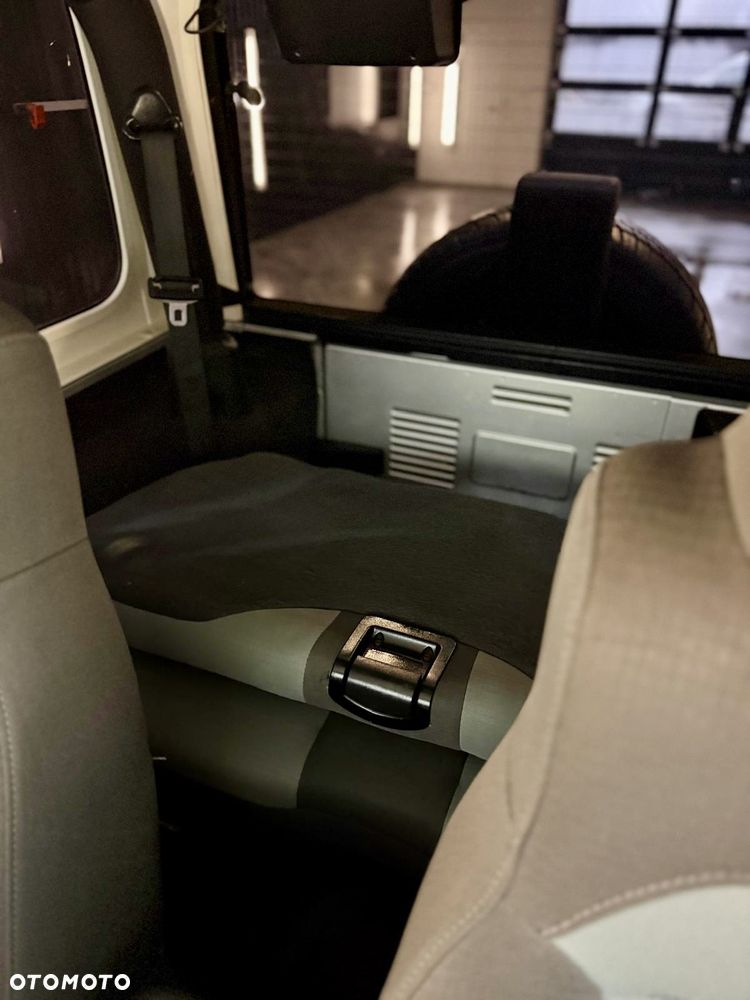 Jeep Wrangler 4.0 Sahara - 36