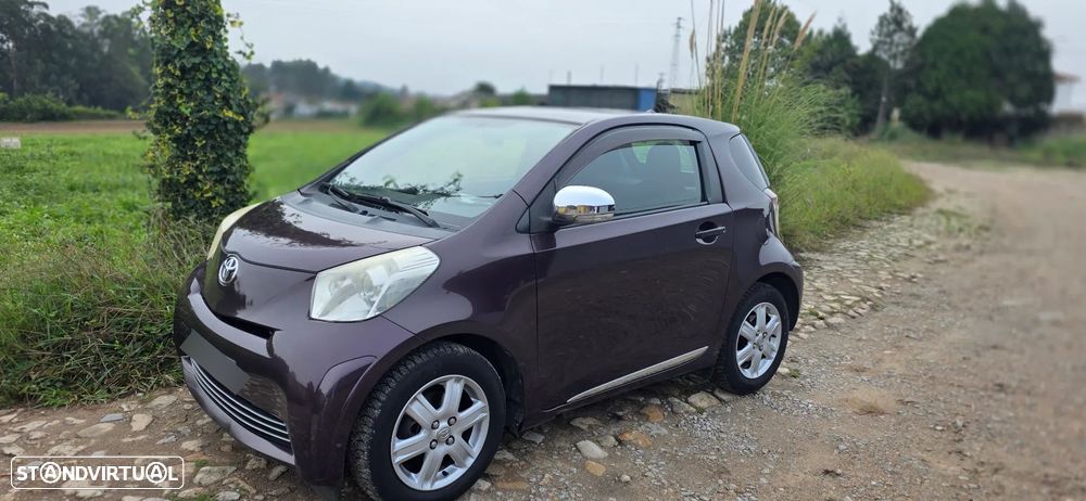 Toyota iQ 1.0 - 1