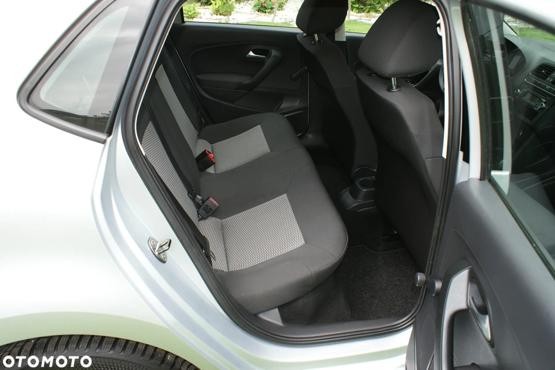 Volkswagen Polo 1.6 TDI Black/Silver Edition - 13