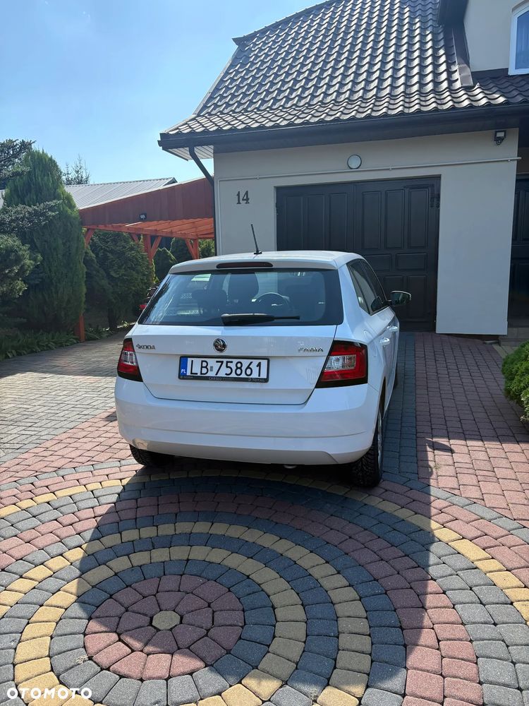 Skoda Fabia 1.2 TSI Active - 2