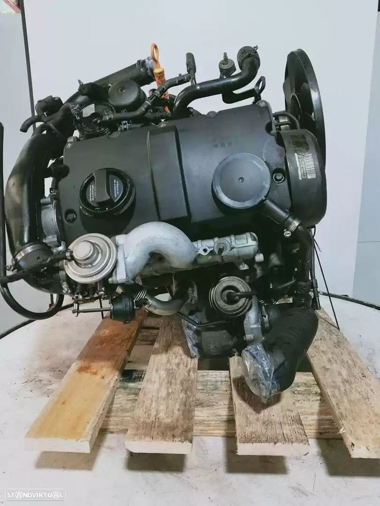 MOTOR VOLKSWAGEN PASSAT  1.9 TDI  AJM - 3