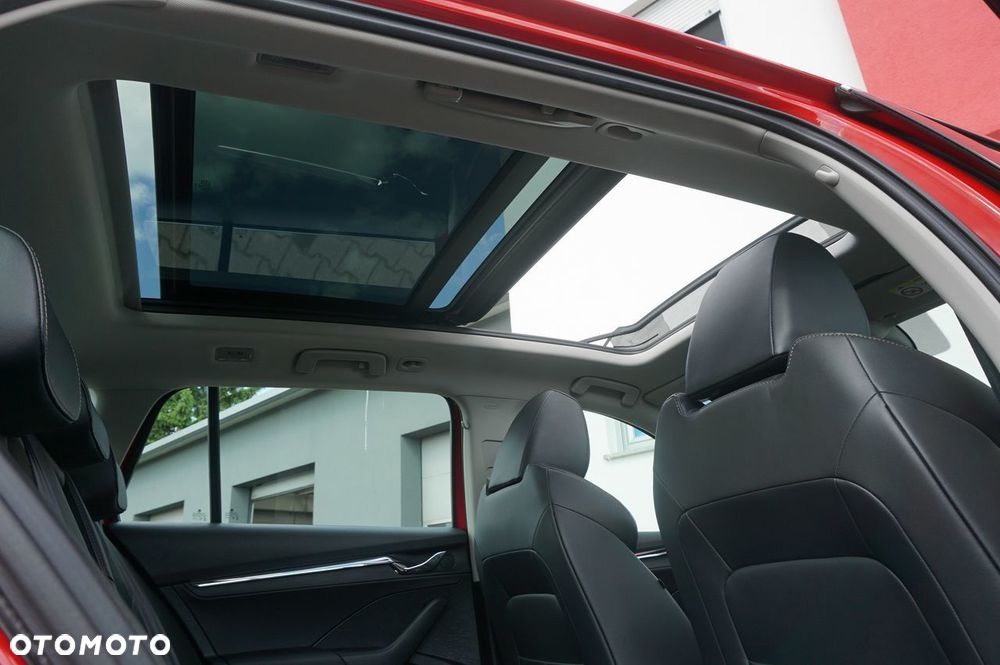 Skoda Octavia 2.0 TDI DSG 4x4 Scout First Edition - 25