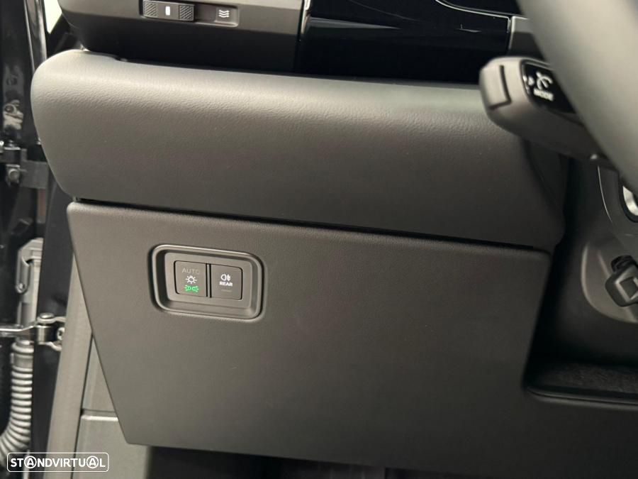 Porsche Macan Electric 4 - 29