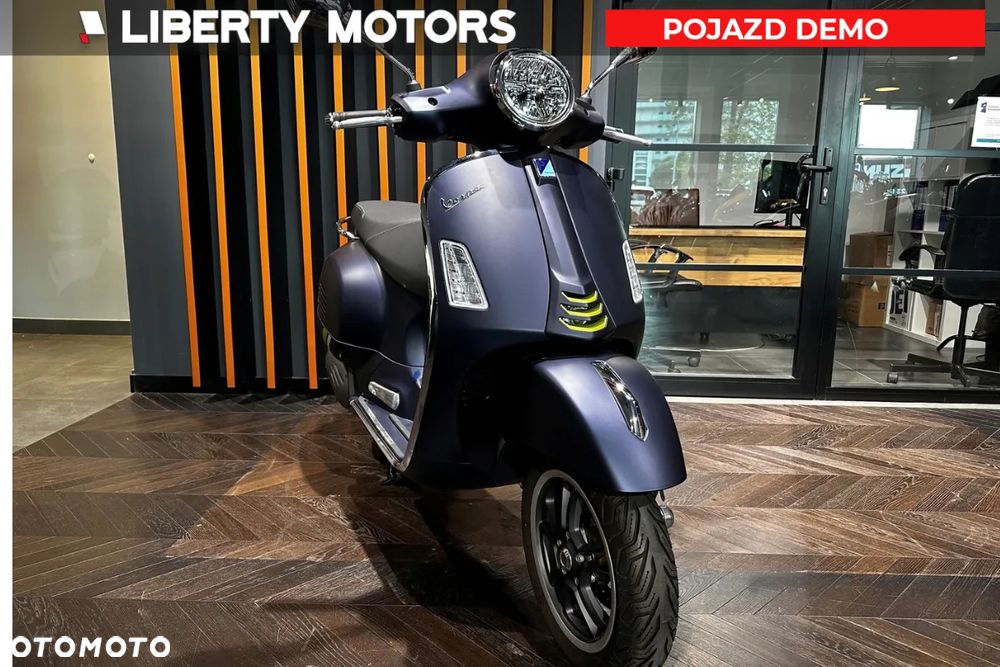 Vespa GTS - 5