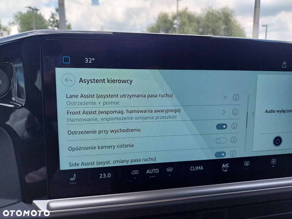 Volkswagen Transporter Transporter Furgon silnik: 2,0 l TDI 150 KM / skrzynia biegów: 6-biegowa manualna rozstaw osi: 3500 mm - 19