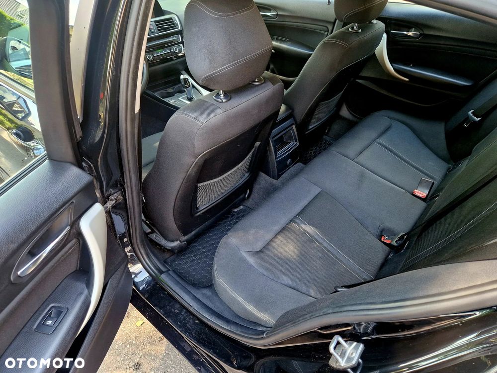 BMW Seria 1 120d xDrive M Sport Shadow sport - 6