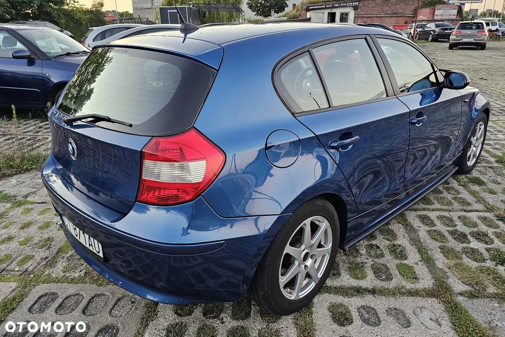BMW Seria 1 116i - 5
